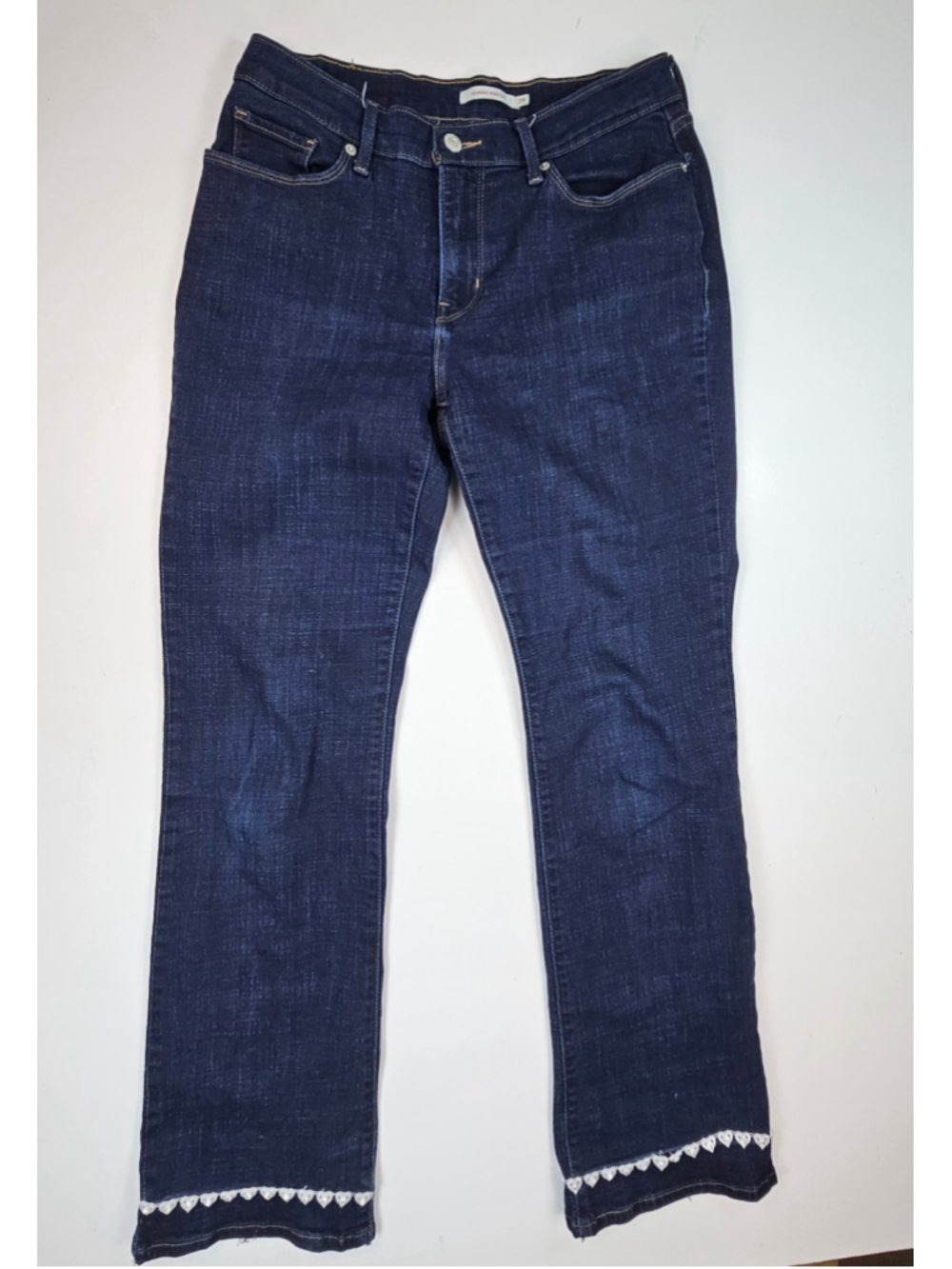 Levi’s Classic Bootcut Jeans Women 29x32 Dark Wash Heart Rhinestone Y2K